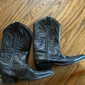 Vintage Guess leather boots